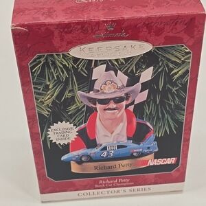 Hallmark Keepsake Richard Petty NASCAR Christmas Tree Ornament